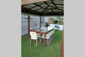 APARTAMENTO RURAL DUPLEX ( 270 metros.) DE 4 HAB. EN TOMIÑO CON JARDIN PRIVADO